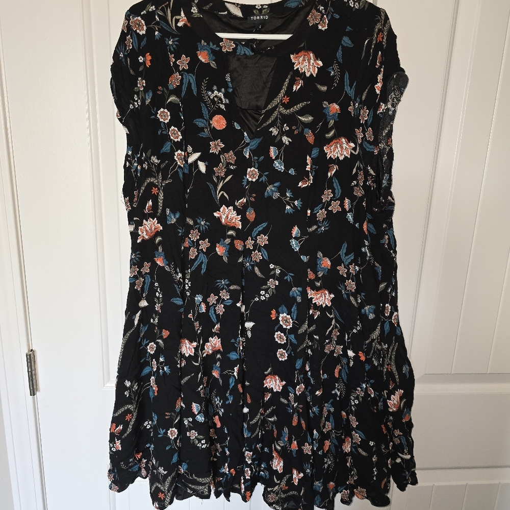 Floral Black Skirt